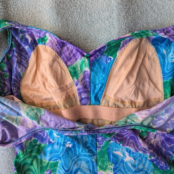 Vintage floral swimsuit - Picture 5 of 7